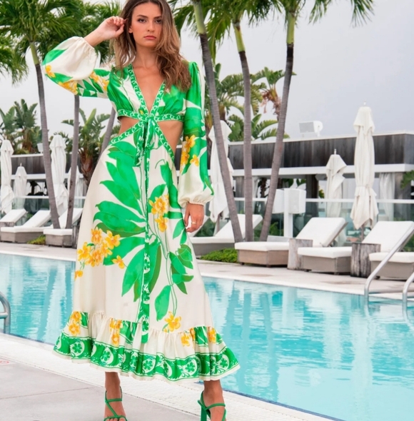 PatBO Dresses & Skirts - NEW Secret Mission Lydia Silk Dress